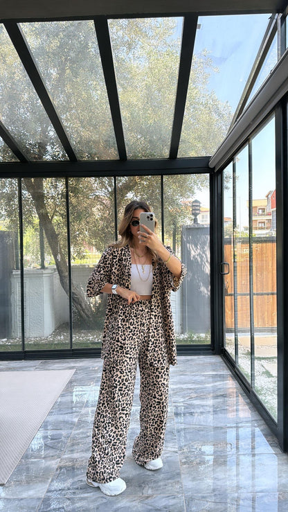 Zweiteiler im Leo-Look